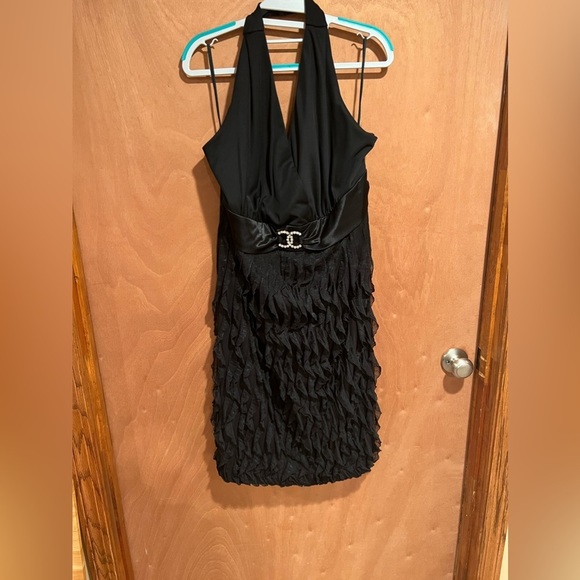 Dresses & Skirts - Black Cocktail Dress Size 14
